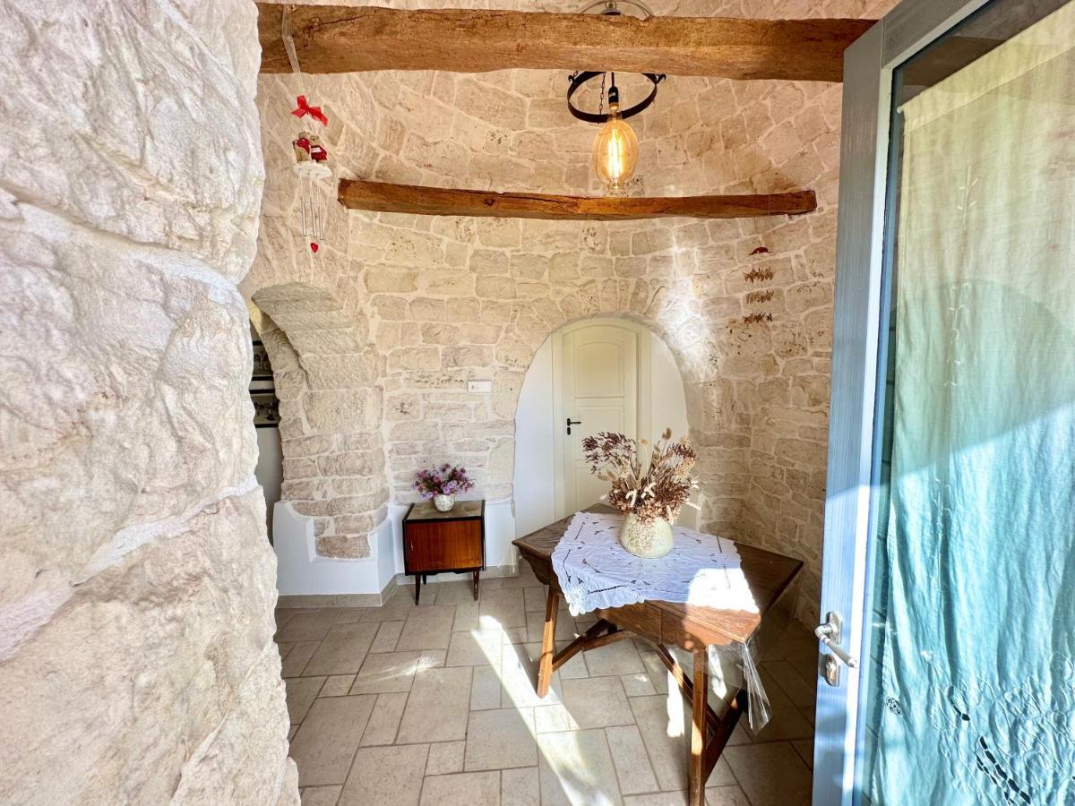 فيلا Trullo Il Carrubo ألبيروبيللو المظهر الخارجي الصورة